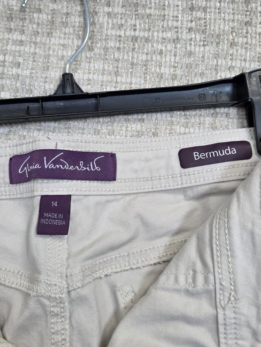 Gloria Vanderbilt Women's Casual Beige Cotton Bermuda Shorts